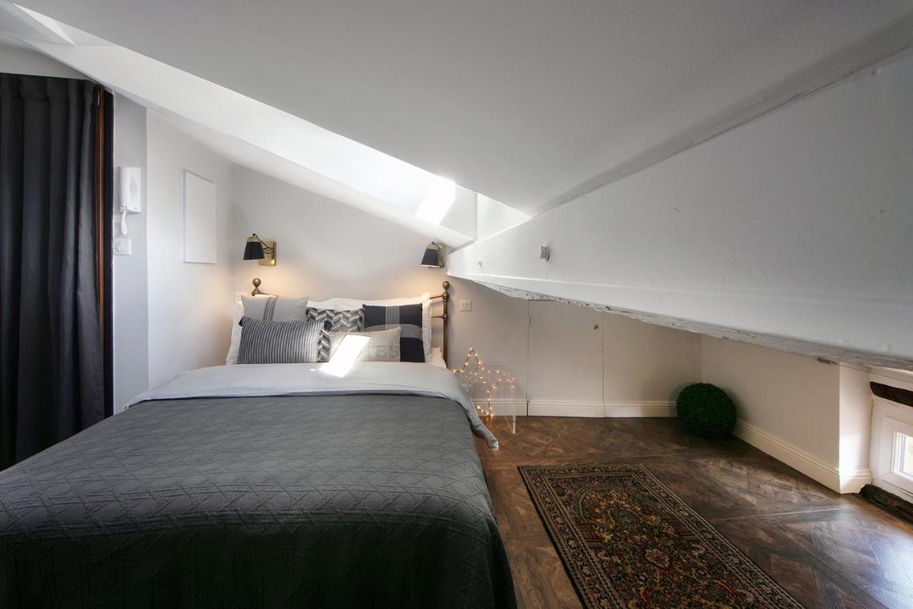 Cocoon Loft - Magnifique Loft Sous Toit, Refait A Neuf, Vues Splendides, Clim, Wifi Appartement Nice Buitenkant foto