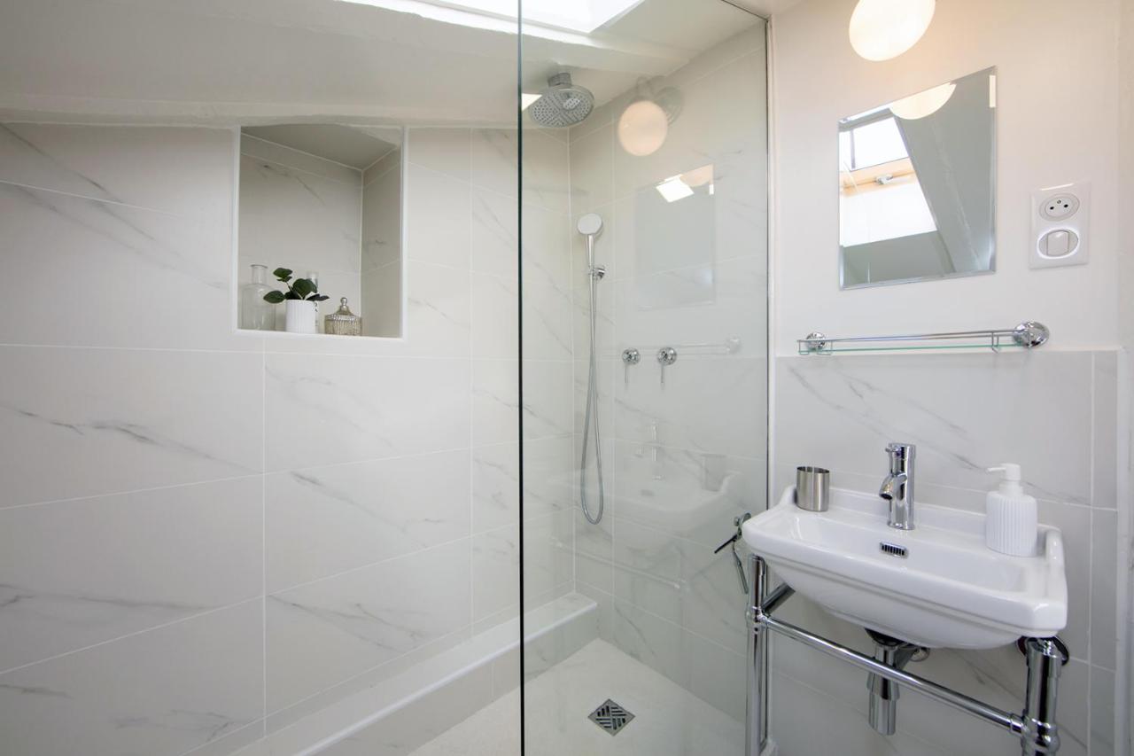 Cocoon Loft - Magnifique Loft Sous Toit, Refait A Neuf, Vues Splendides, Clim, Wifi Appartement Nice Buitenkant foto