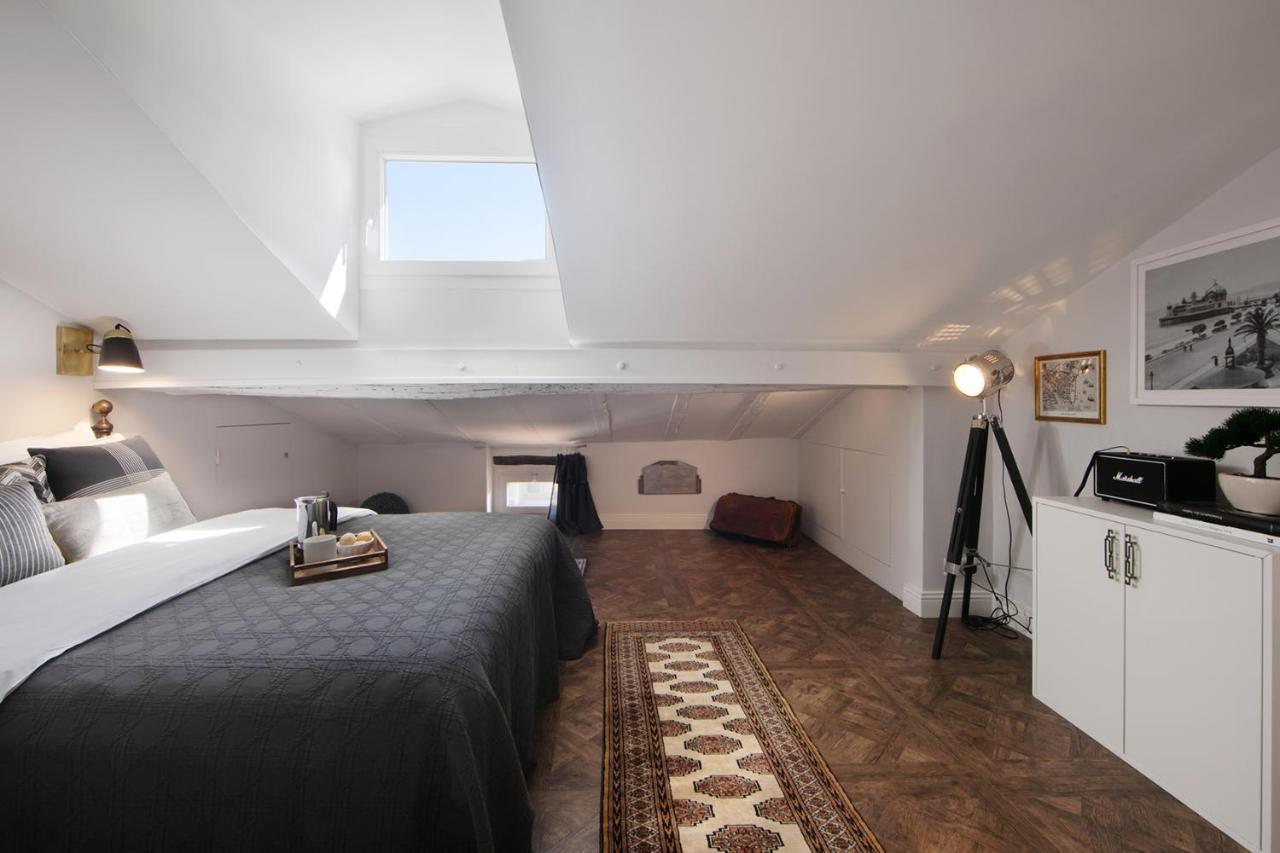 Cocoon Loft - Magnifique Loft Sous Toit, Refait A Neuf, Vues Splendides, Clim, Wifi Appartement Nice Buitenkant foto