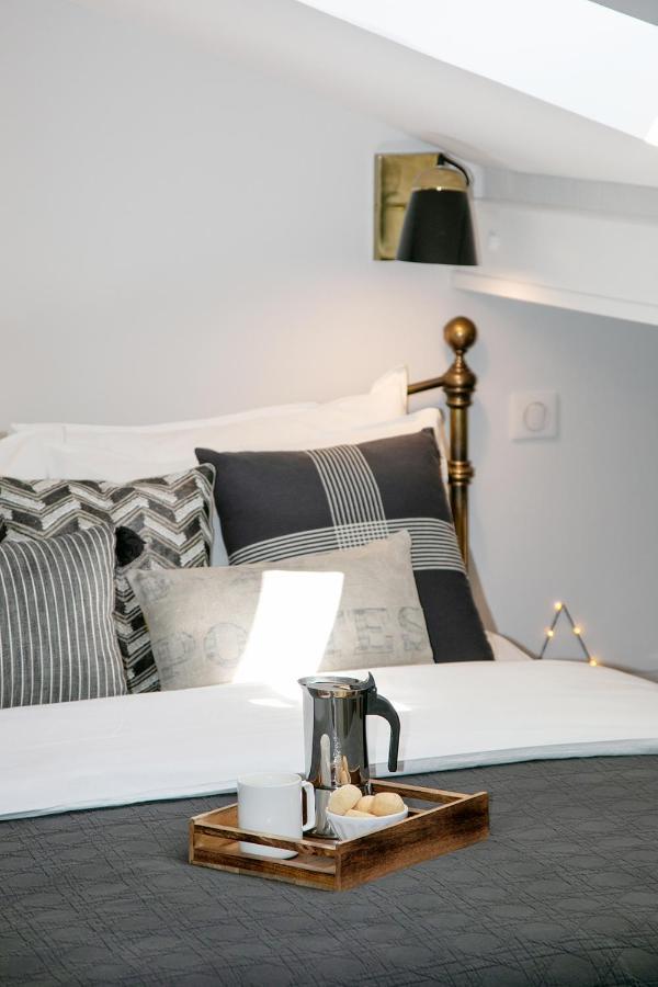 Cocoon Loft - Magnifique Loft Sous Toit, Refait A Neuf, Vues Splendides, Clim, Wifi Appartement Nice Buitenkant foto