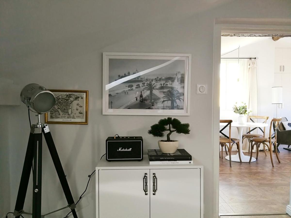 Cocoon Loft - Magnifique Loft Sous Toit, Refait A Neuf, Vues Splendides, Clim, Wifi Appartement Nice Buitenkant foto